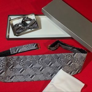 NWT BRANDON & MICHAEL 3-piece cummerbund bow tie tux set silk black grey white
